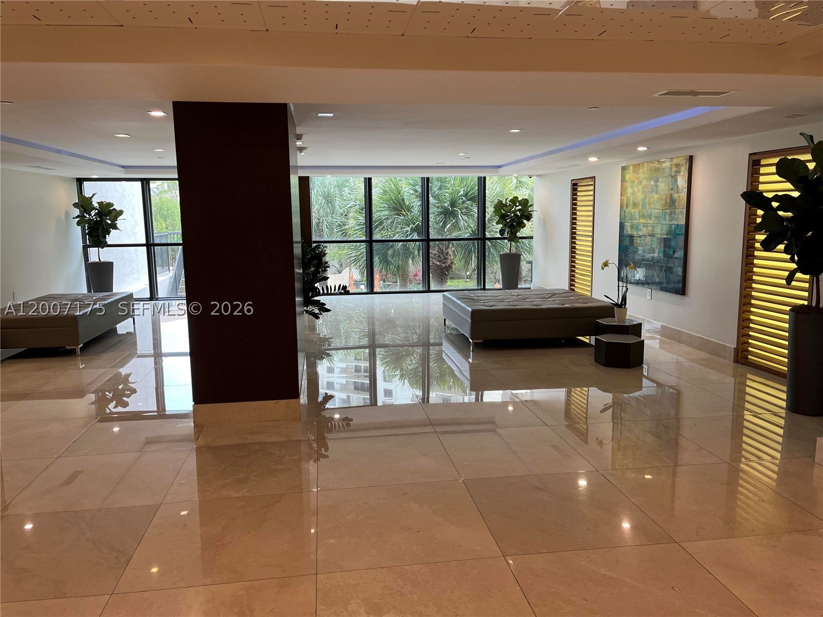 540 Brickell Key Dr #1809, Miami FL 33131