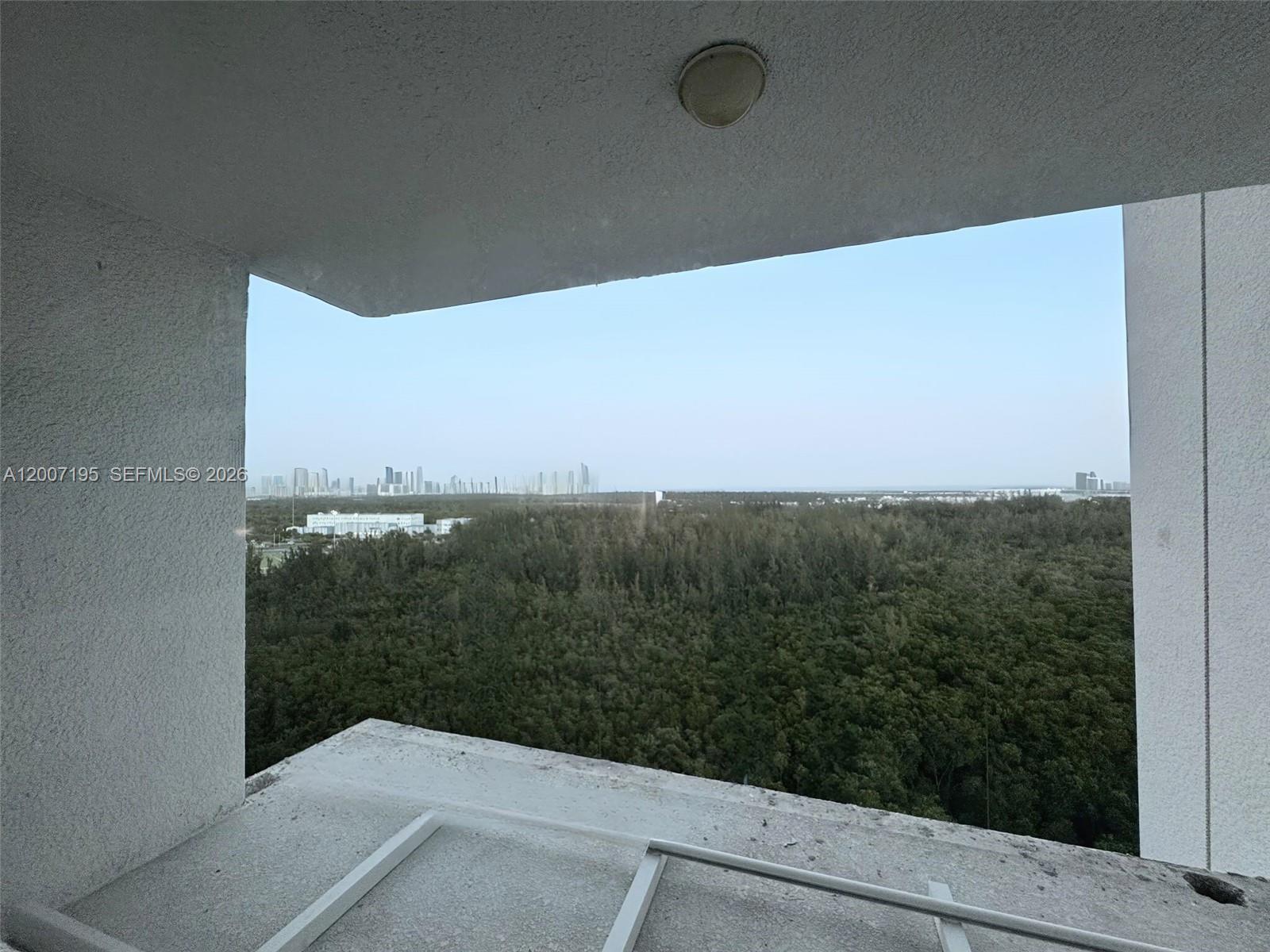 14951 Royal Oaks Ln #1708, North Miami FL 33181