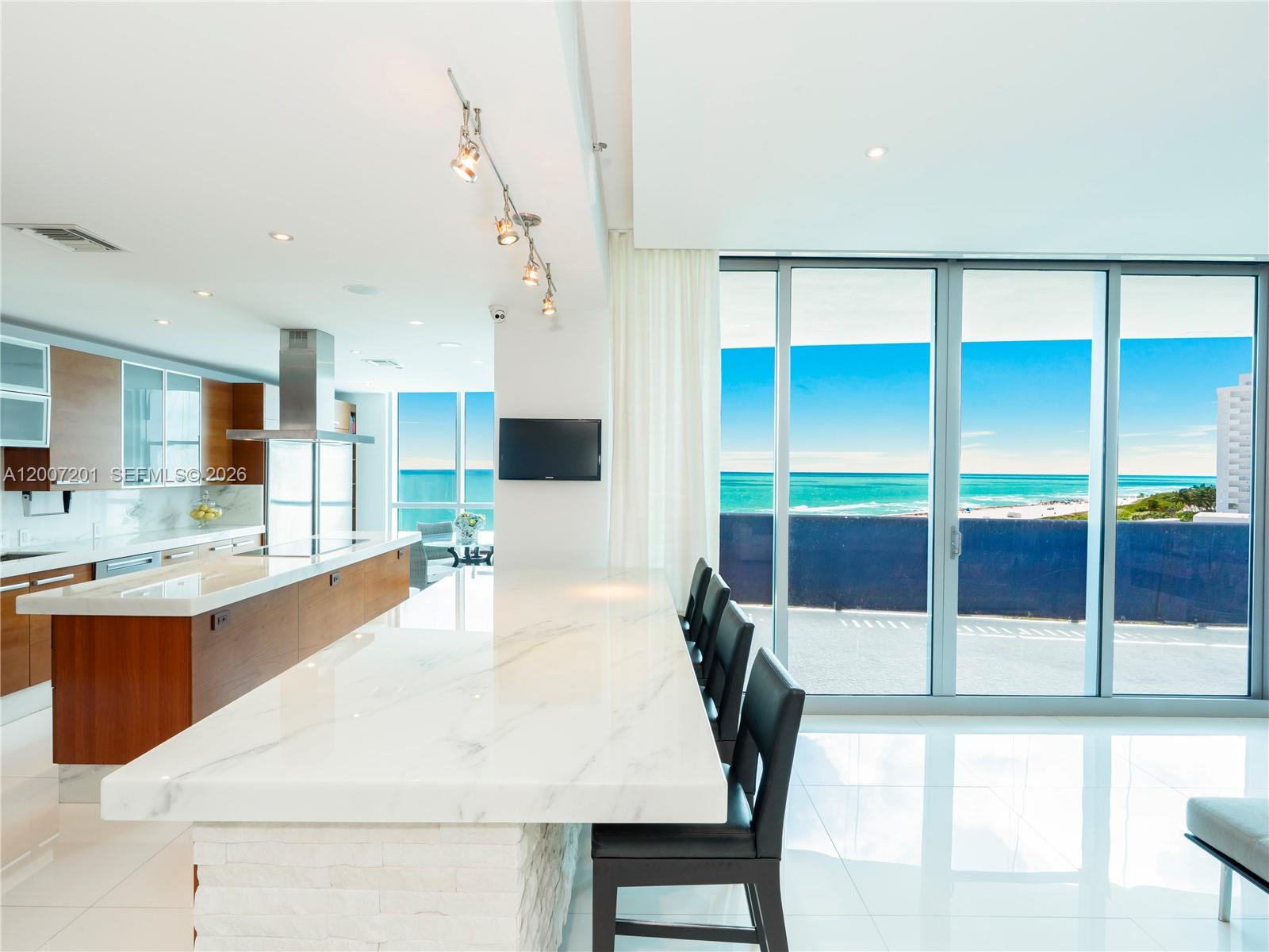 5959 Collins Ave #906, Miami Beach FL 33140