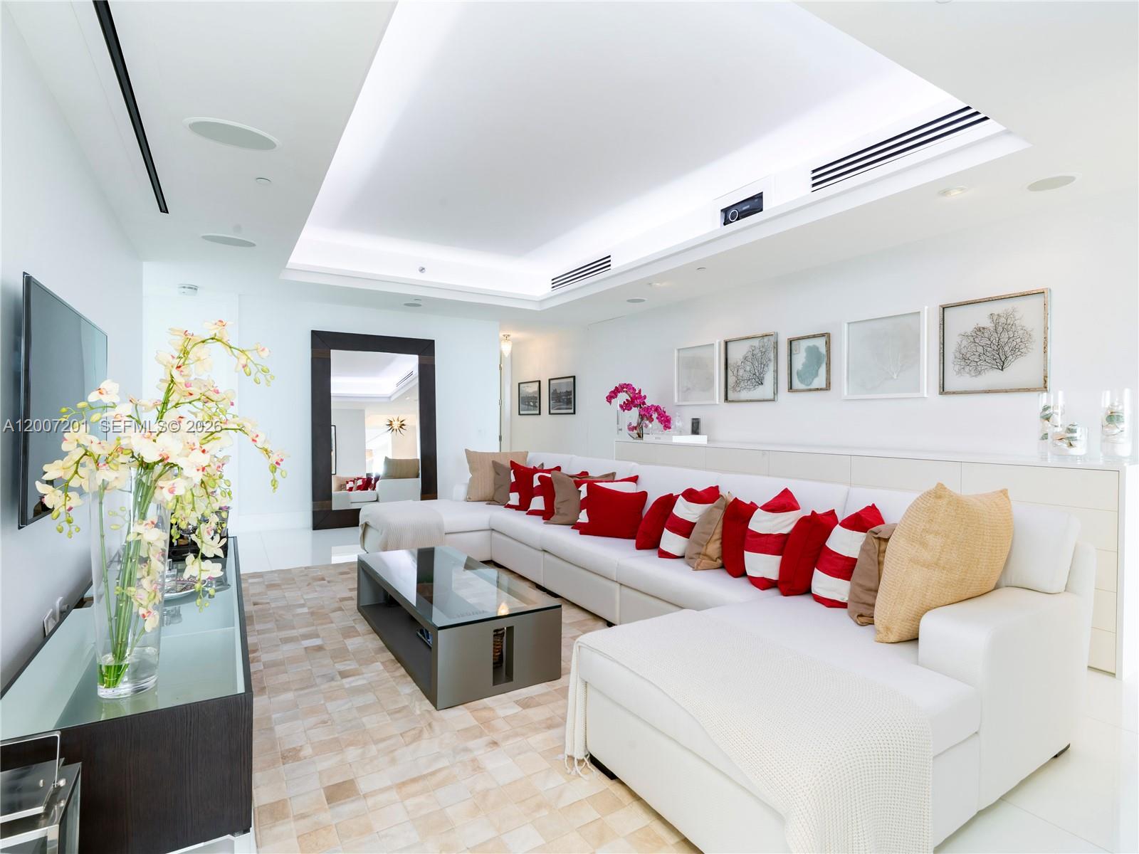 5959 Collins Ave #906, Miami Beach FL 33140