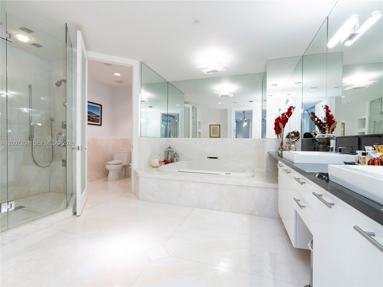 5959 Collins Ave #906, Miami Beach FL 33140