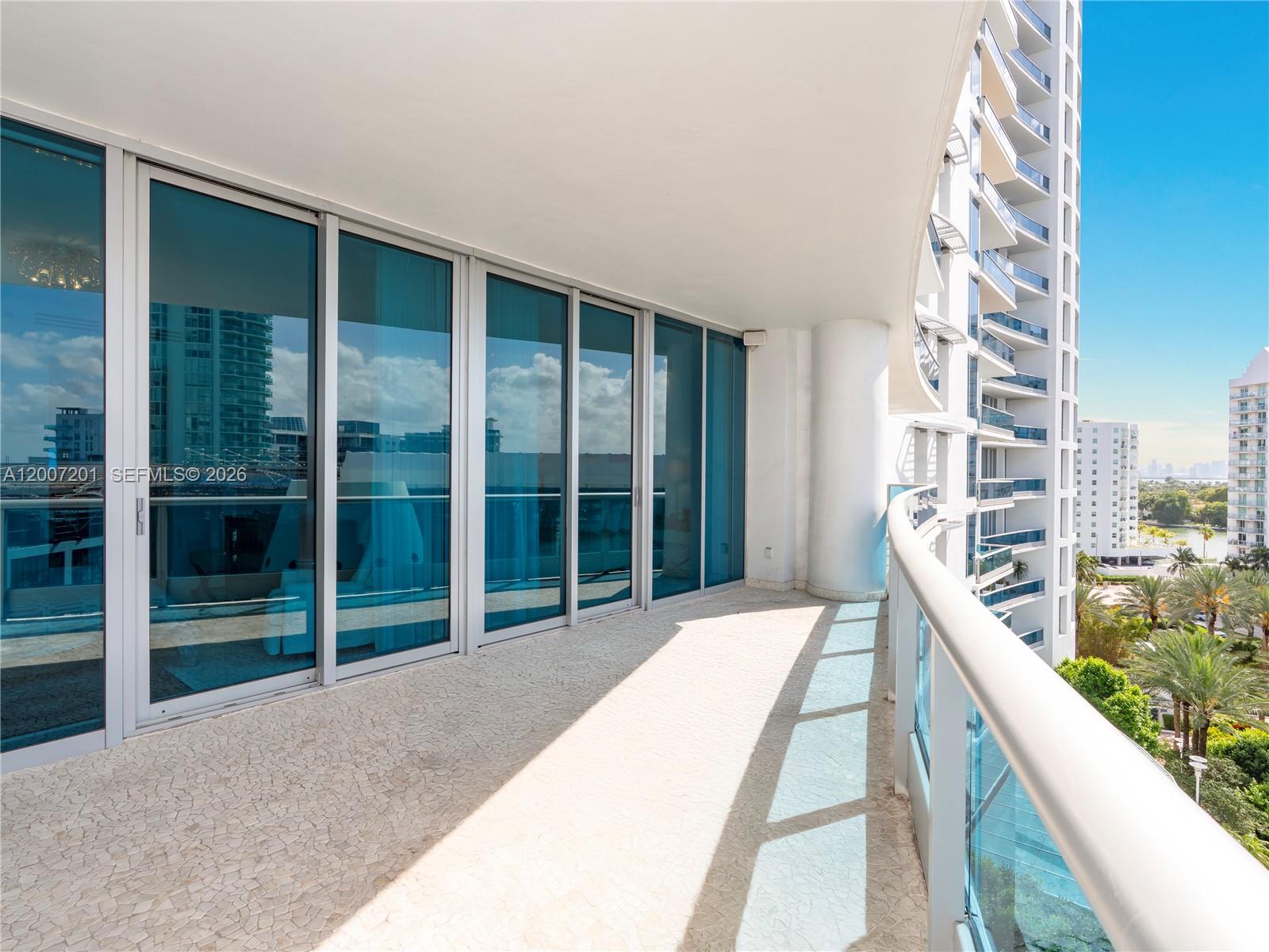 5959 Collins Ave #906, Miami Beach FL 33140