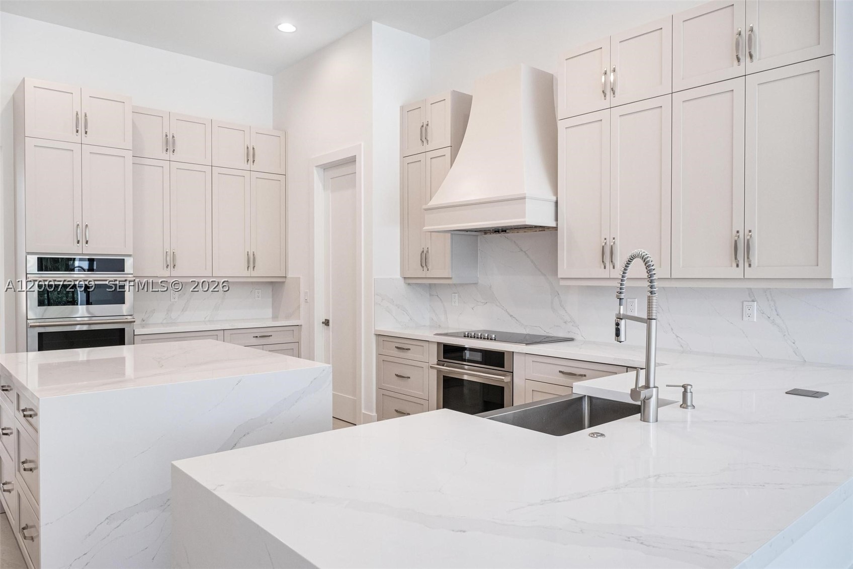 11900 SW 14th Pl, Davie FL 33325