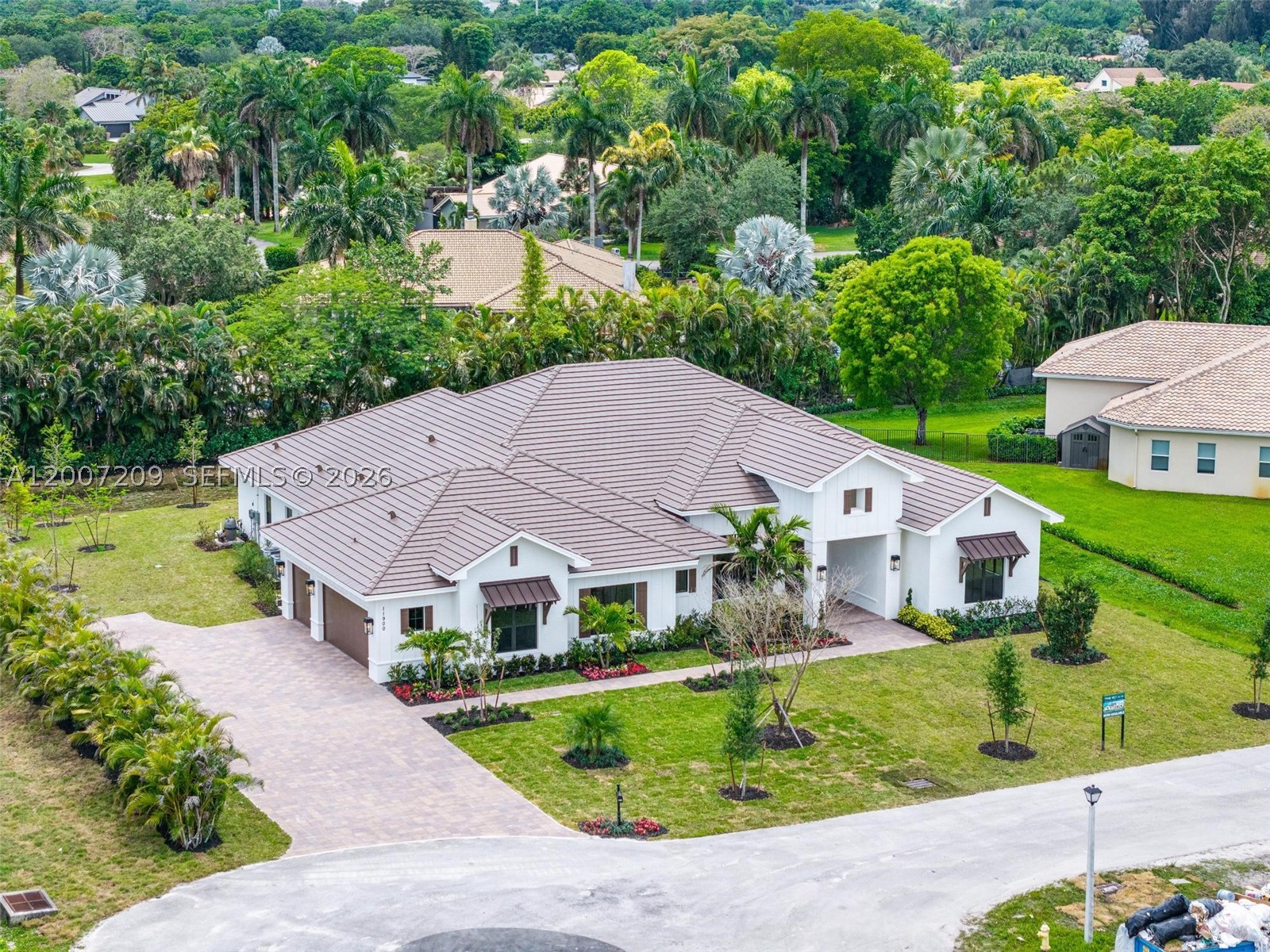 11900 SW 14th Pl, Davie FL 33325