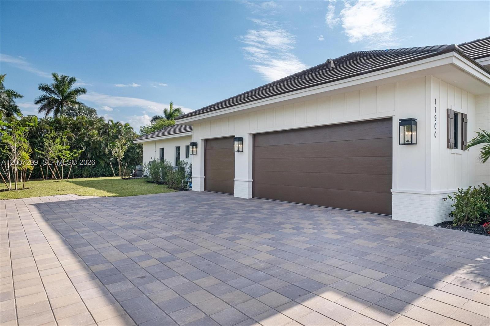 11900 SW 14th Pl, Davie FL 33325