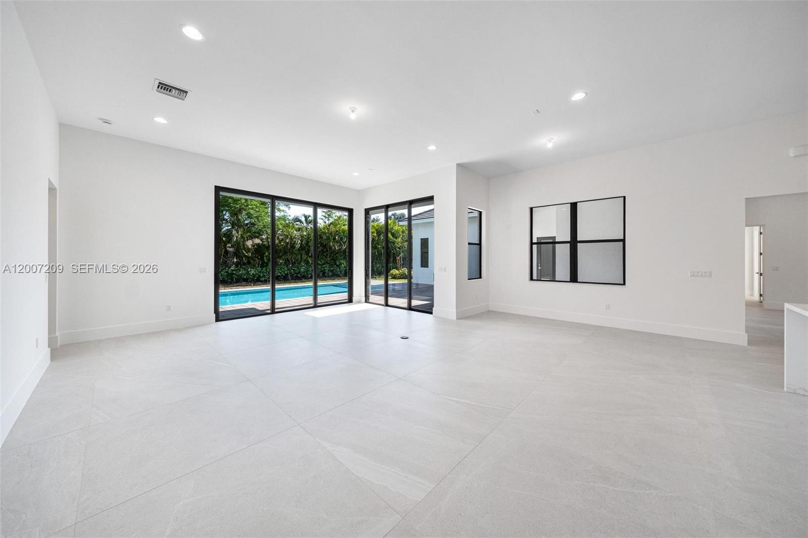 11900 SW 14th Pl, Davie FL 33325