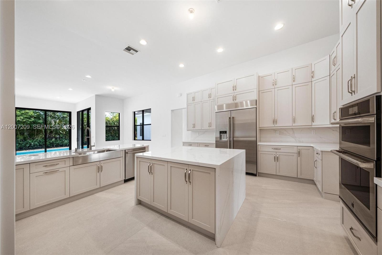 11900 SW 14th Pl, Davie FL 33325