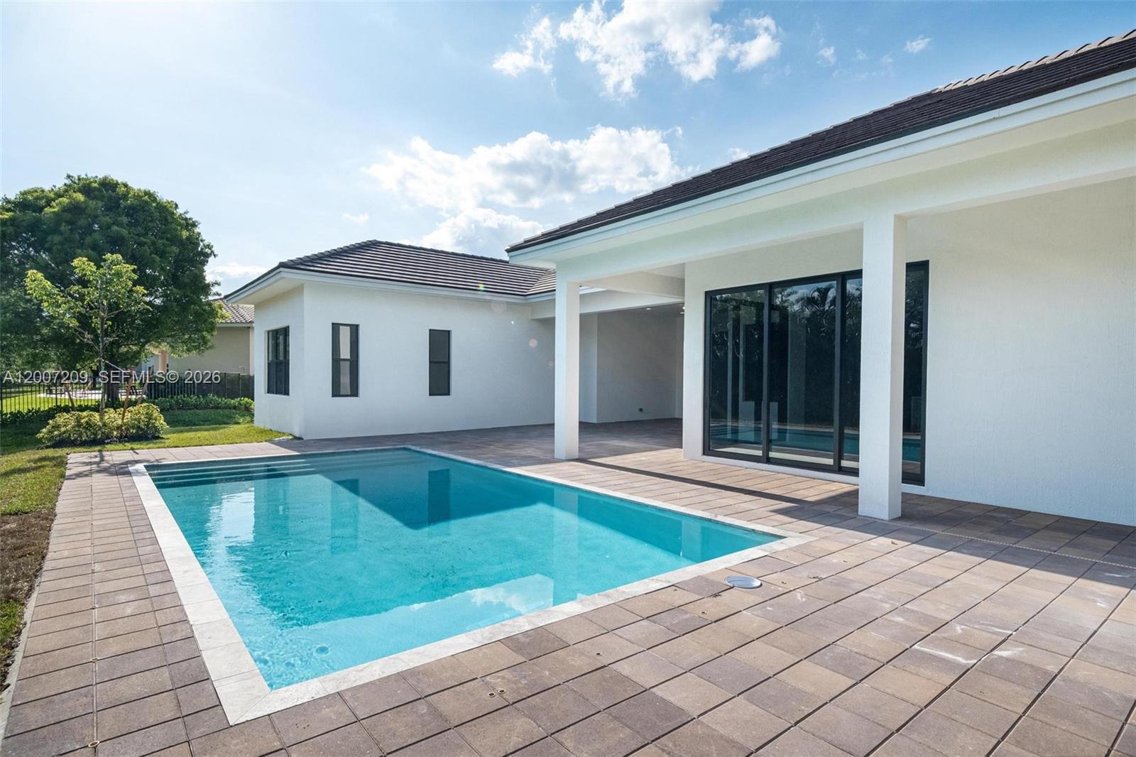 11900 SW 14th Pl, Davie FL 33325
