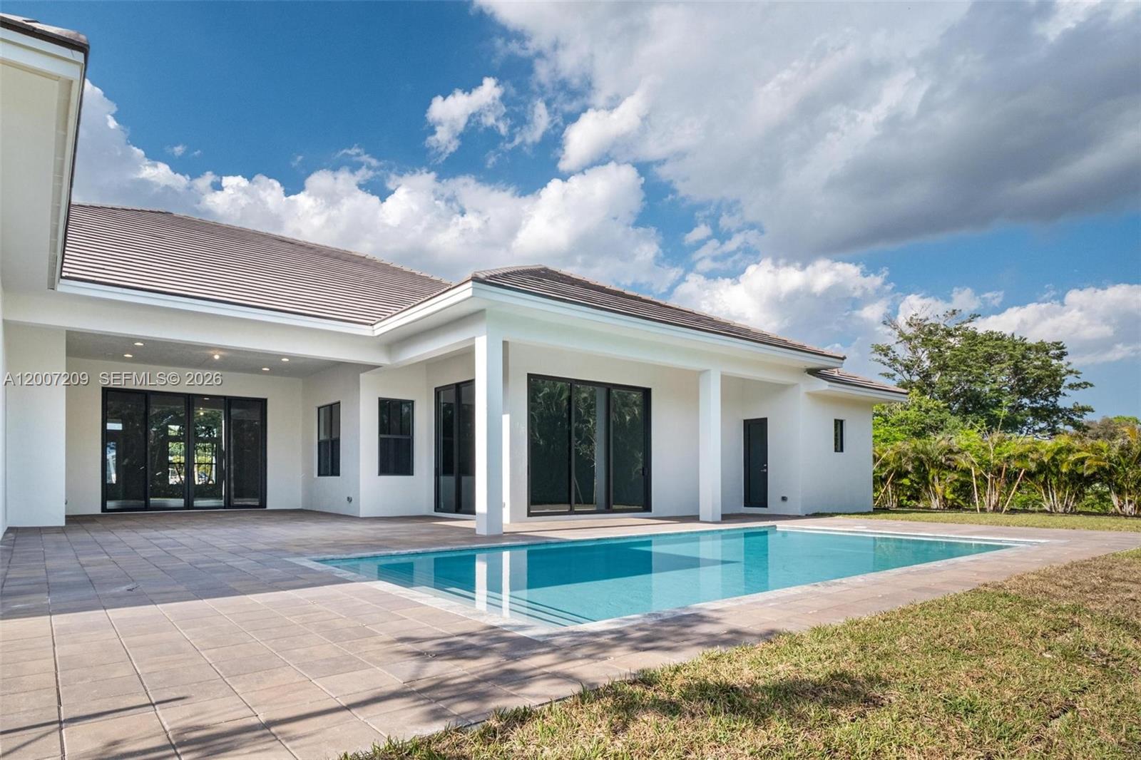 11900 SW 14th Pl, Davie FL 33325
