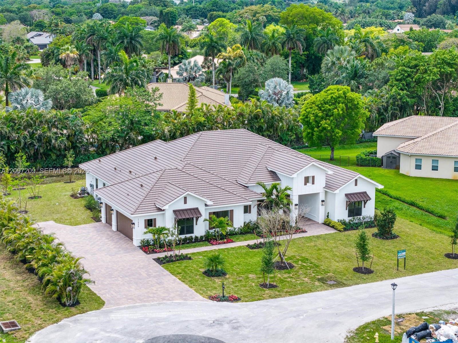 11900 SW 14th Pl, Davie FL 33325