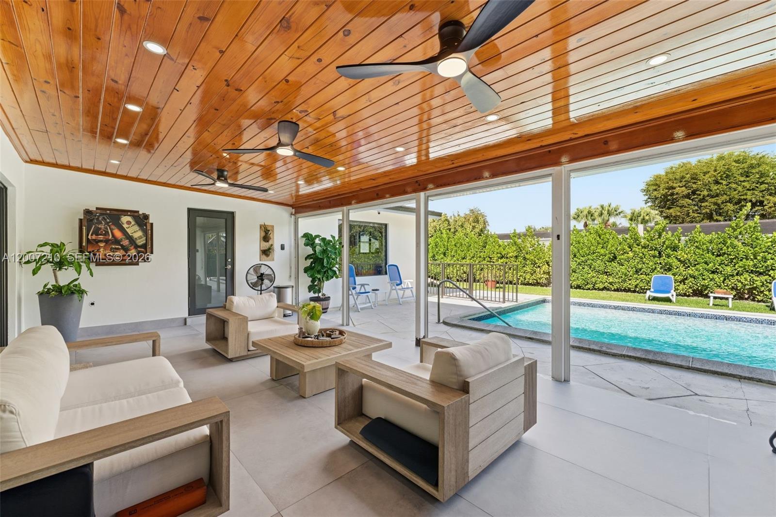 8625 SW 147th St, Palmetto Bay FL 33158