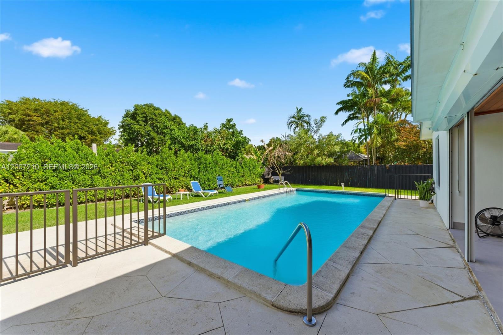 8625 SW 147th St, Palmetto Bay FL 33158