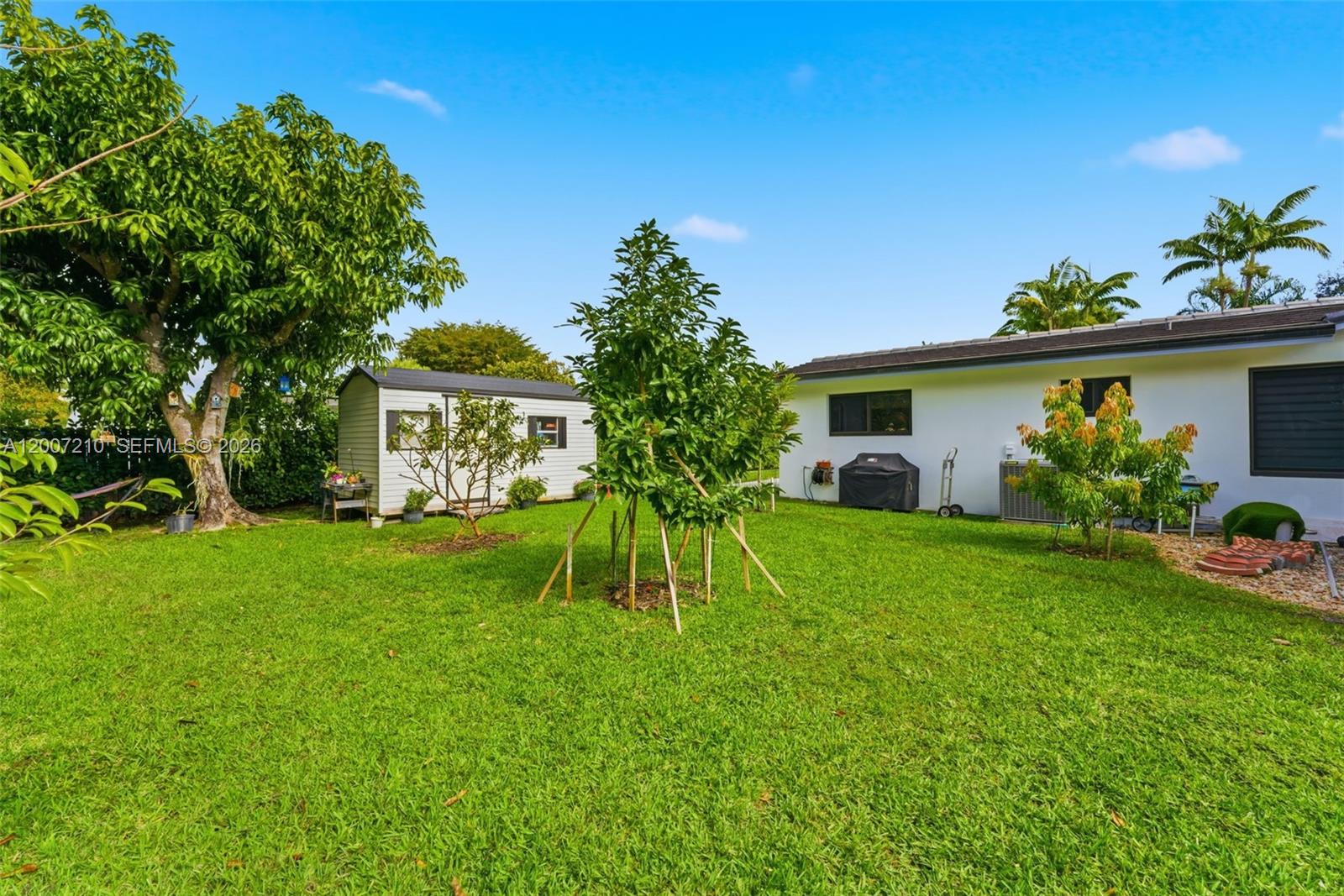 8625 SW 147th St, Palmetto Bay FL 33158
