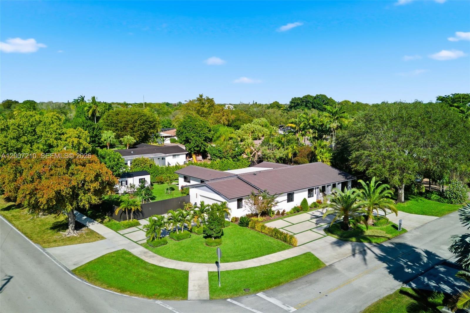 8625 SW 147th St, Palmetto Bay FL 33158