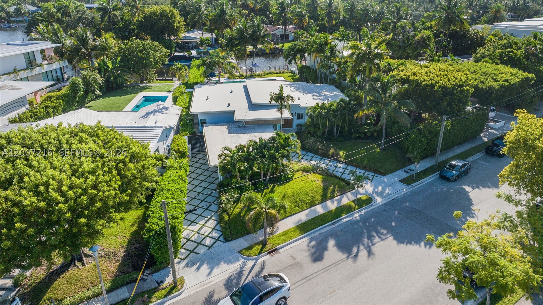 815 NE 76th St, Miami FL 33138