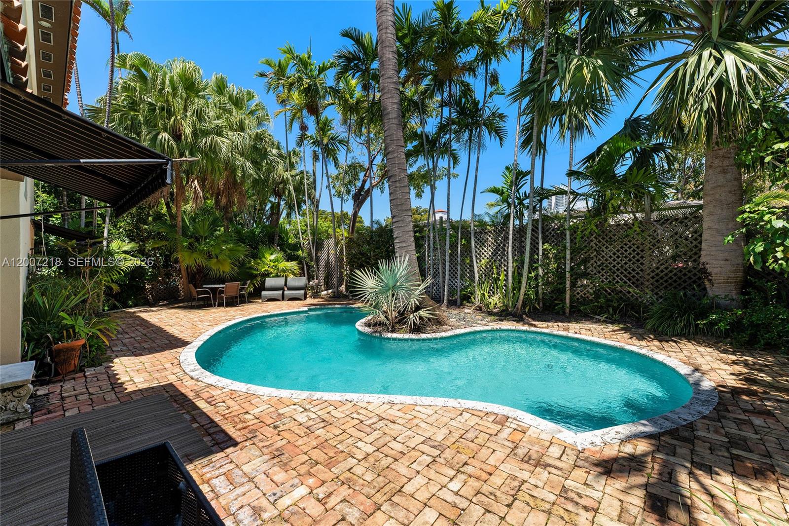 6121 La Gorce Dr, Miami Beach FL 33140