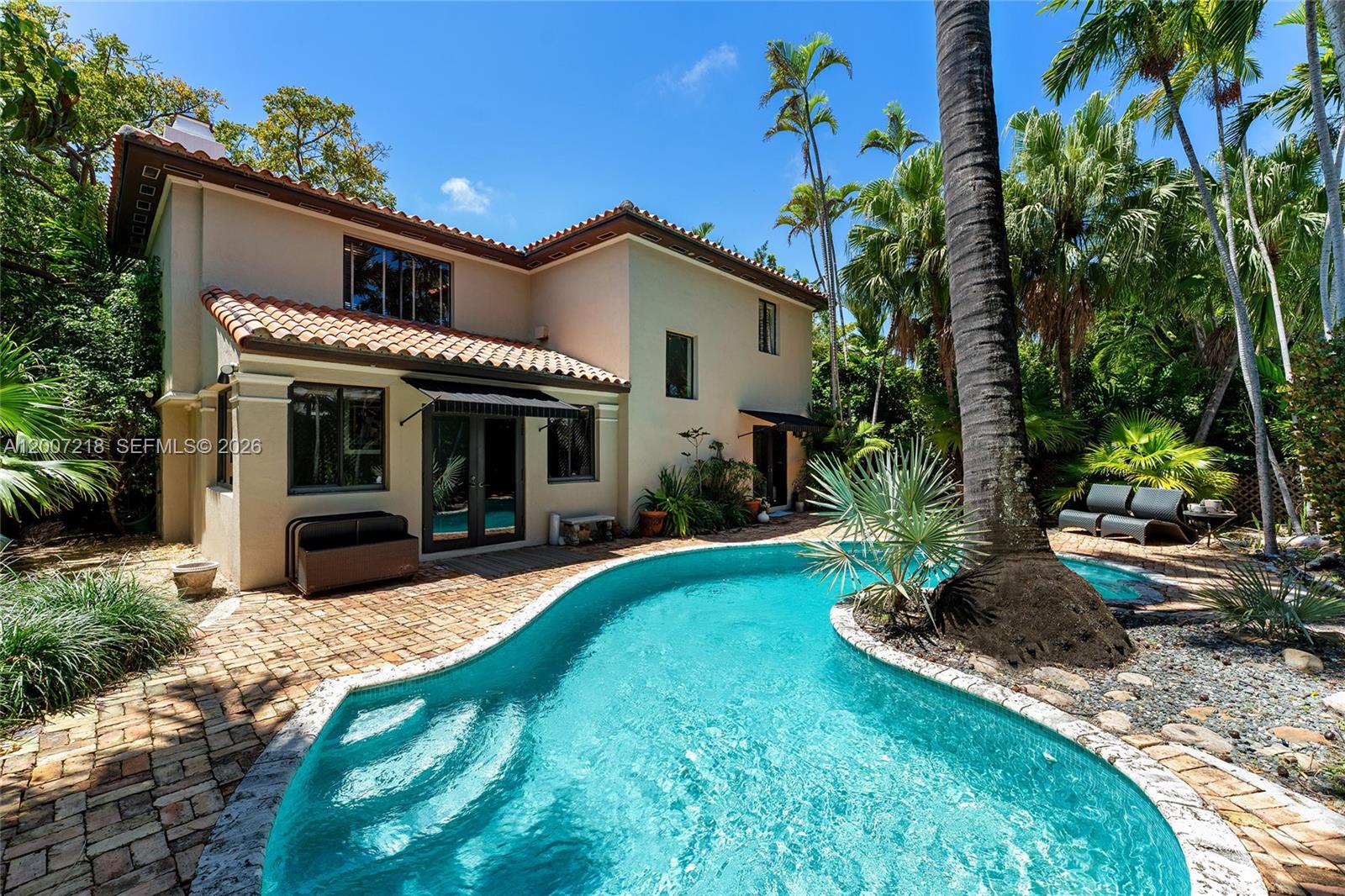 6121 La Gorce Dr, Miami Beach FL 33140