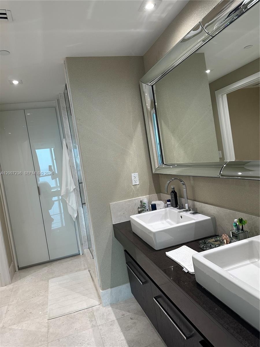 17121 Collins Ave #4006, Sunny Isles Beach FL 33160