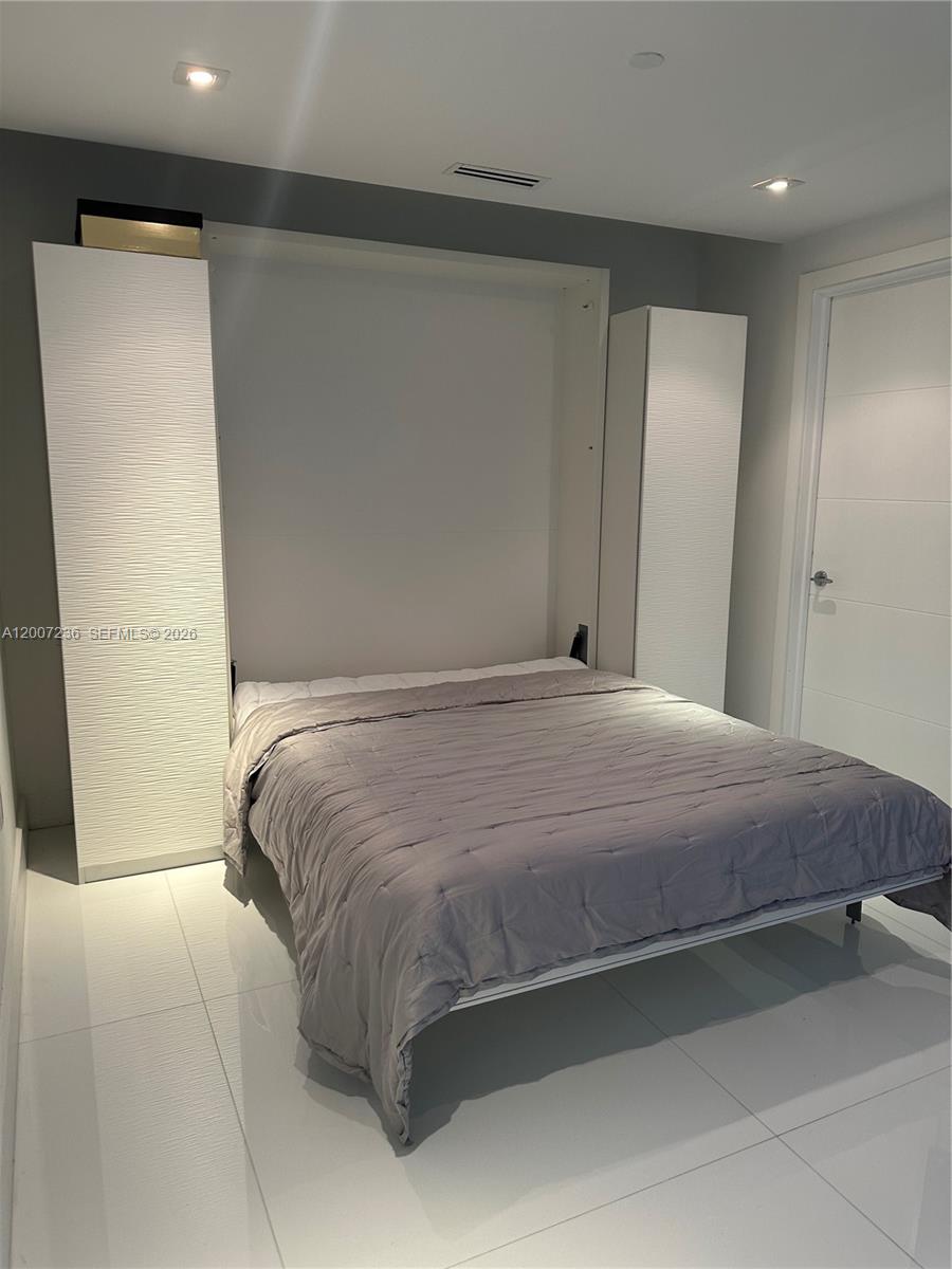17121 Collins Ave #4006, Sunny Isles Beach FL 33160