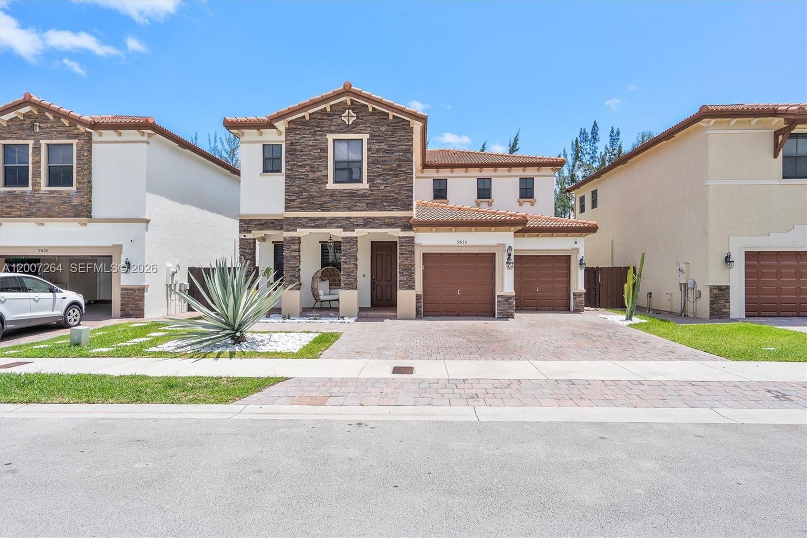 9830 NW 86 TER, Doral FL 33178