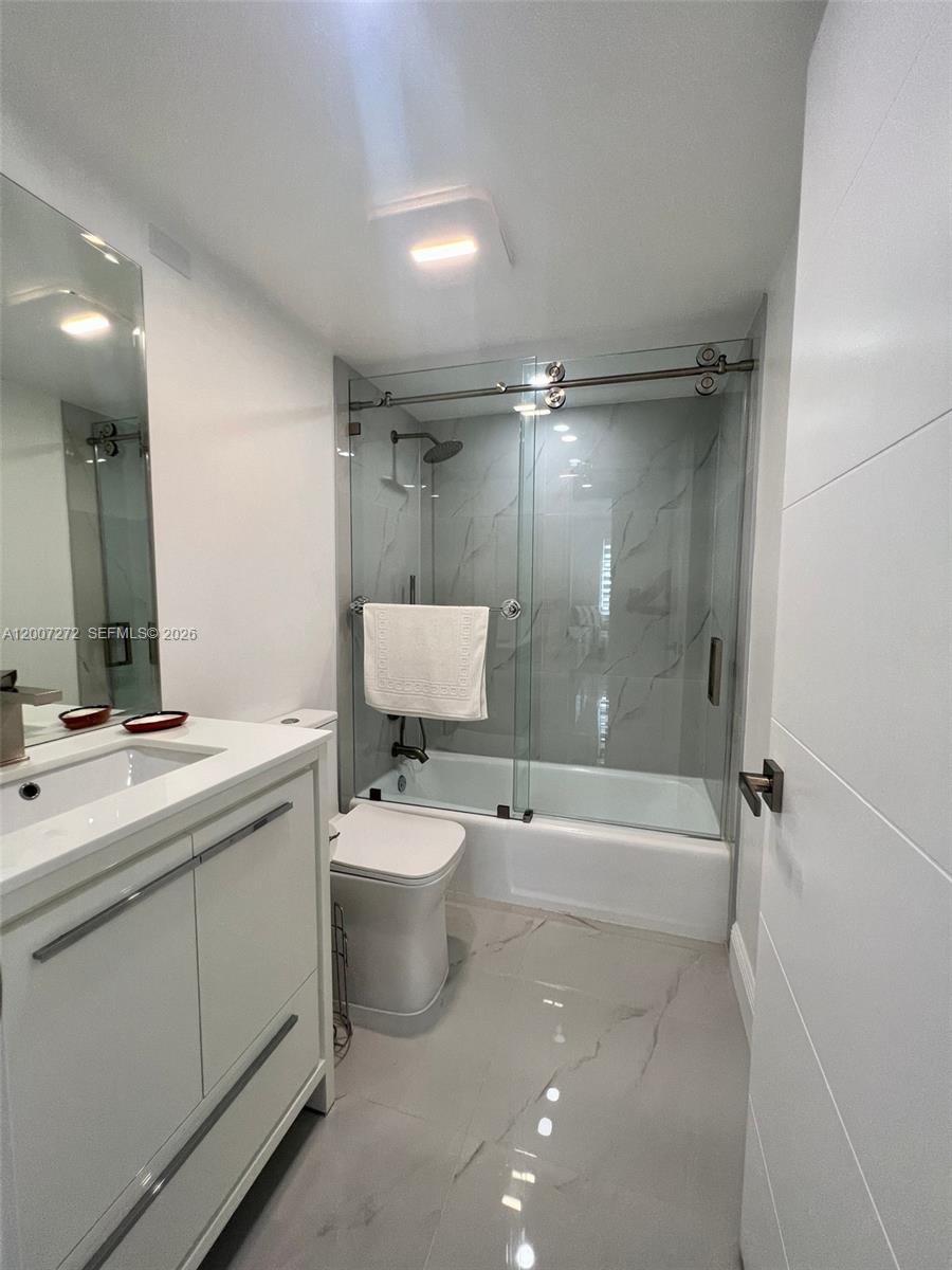 155 Ocean Lane Dr #1011, Key Biscayne FL 33149