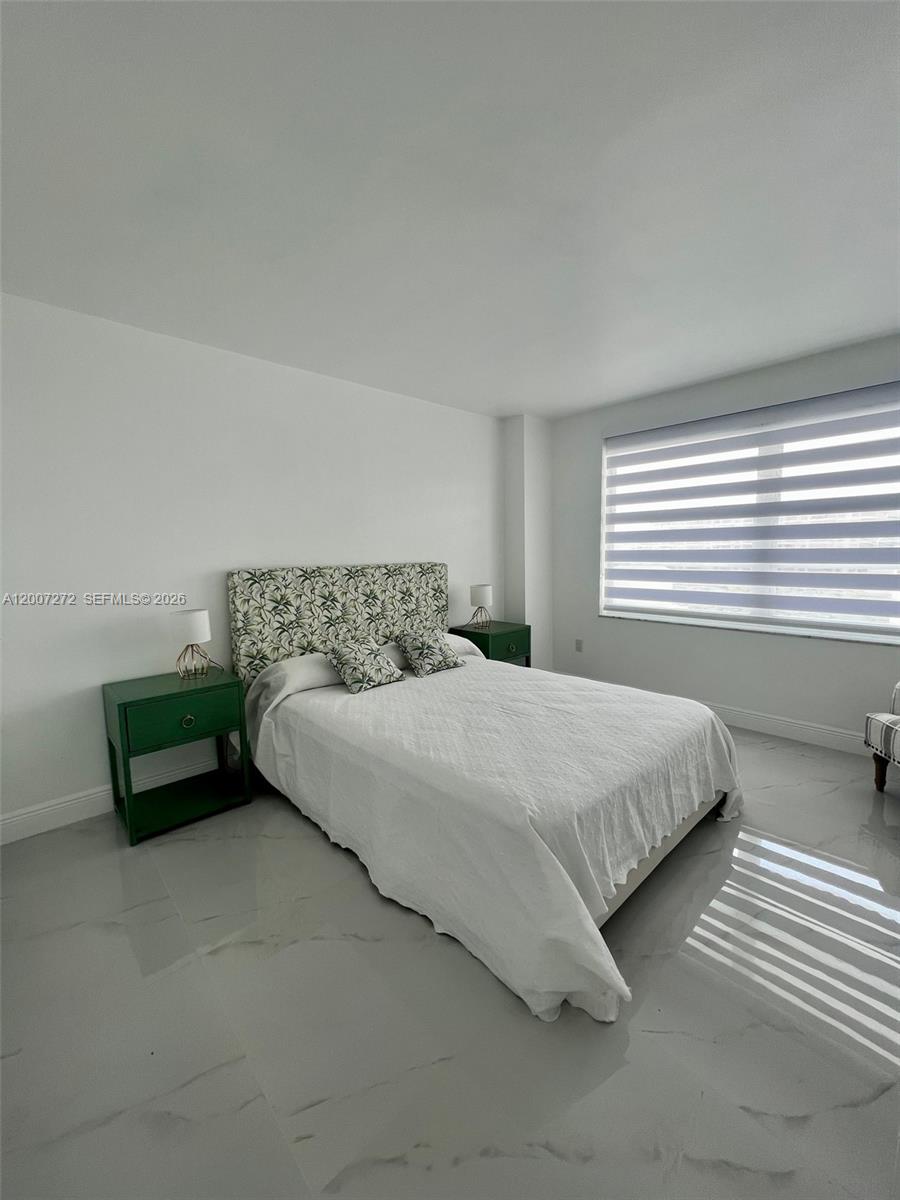 155 Ocean Lane Dr #1011, Key Biscayne FL 33149