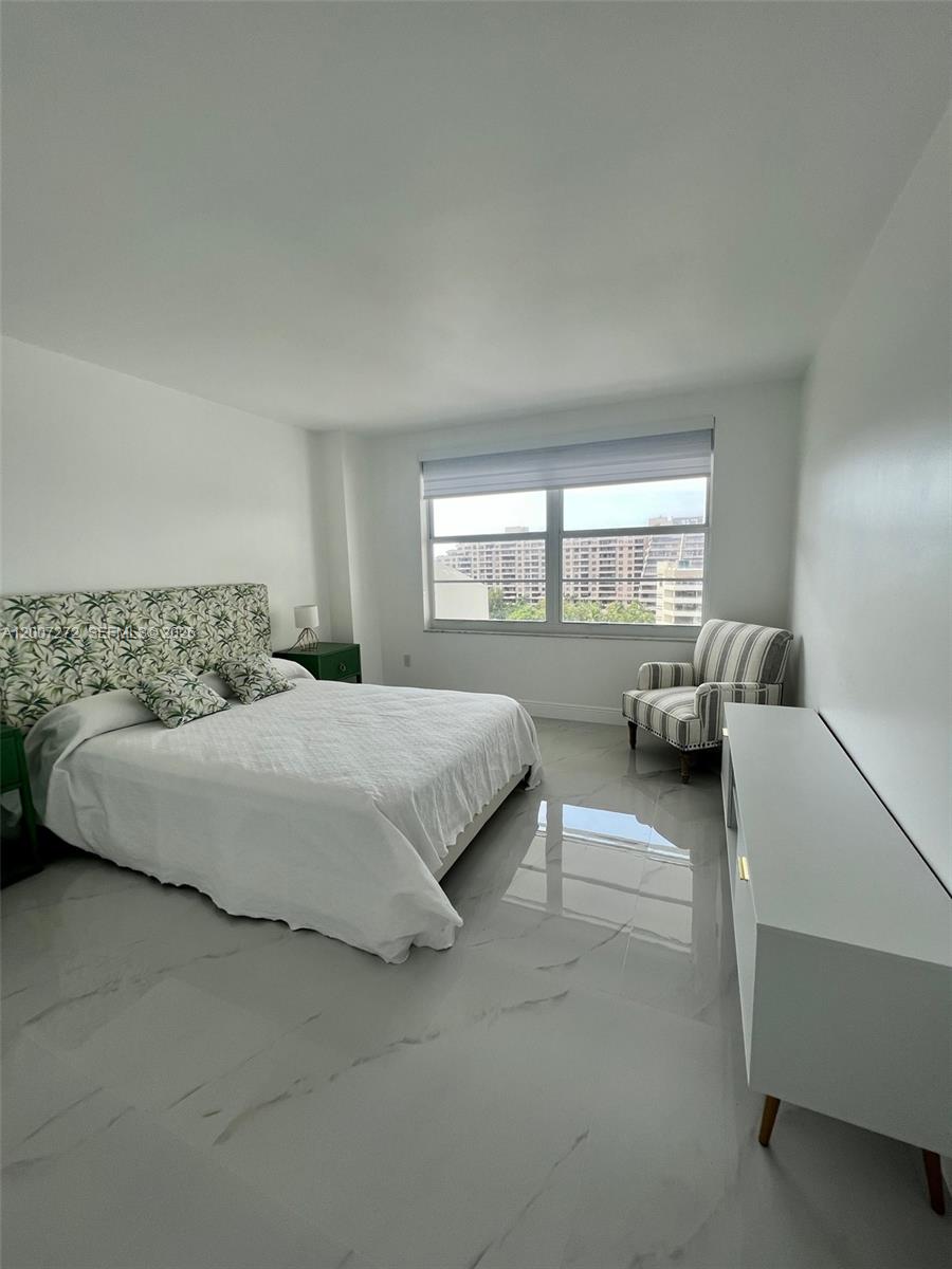 155 Ocean Lane Dr #1011, Key Biscayne FL 33149