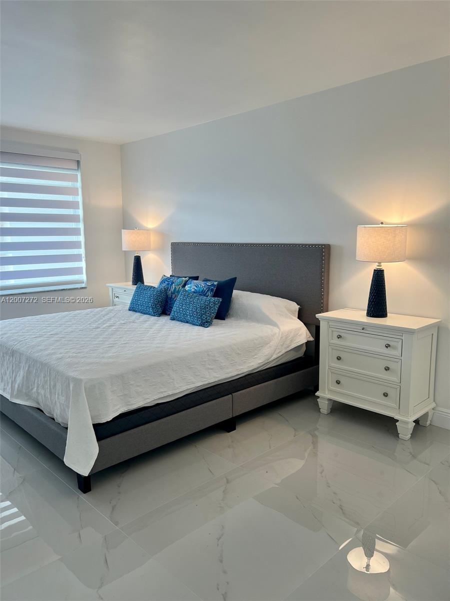 155 Ocean Lane Dr #1011, Key Biscayne FL 33149
