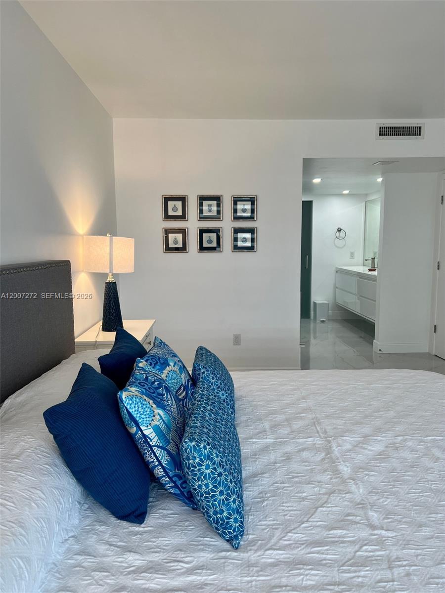 155 Ocean Lane Dr #1011, Key Biscayne FL 33149
