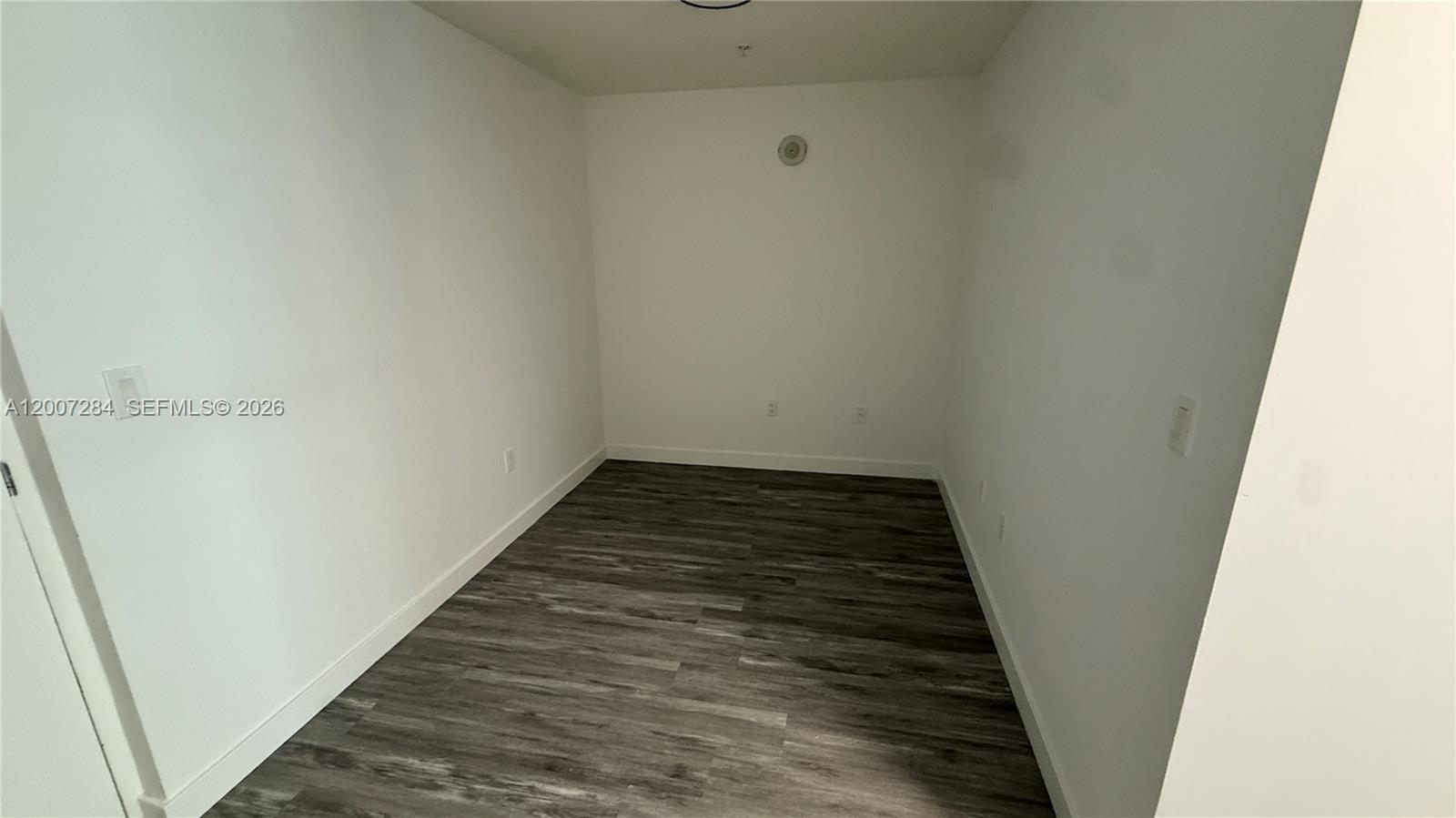 79 SW 12th St #2509-S, Miami FL 33130