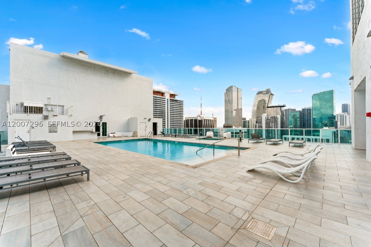 133 NE 2nd Ave #1112, Miami FL 33132