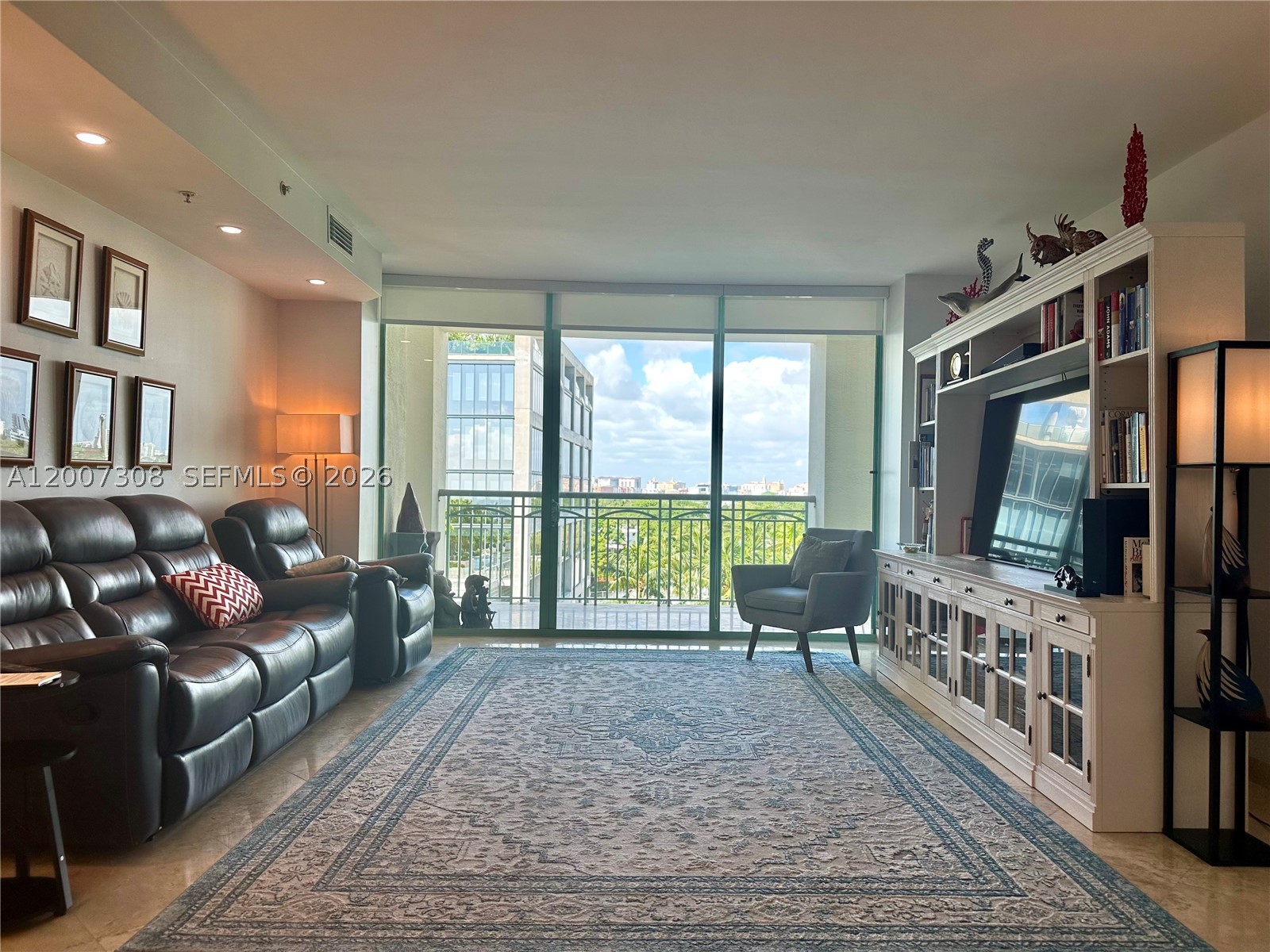 3400 SW 27th Ave #805, Coconut Grove FL 33133