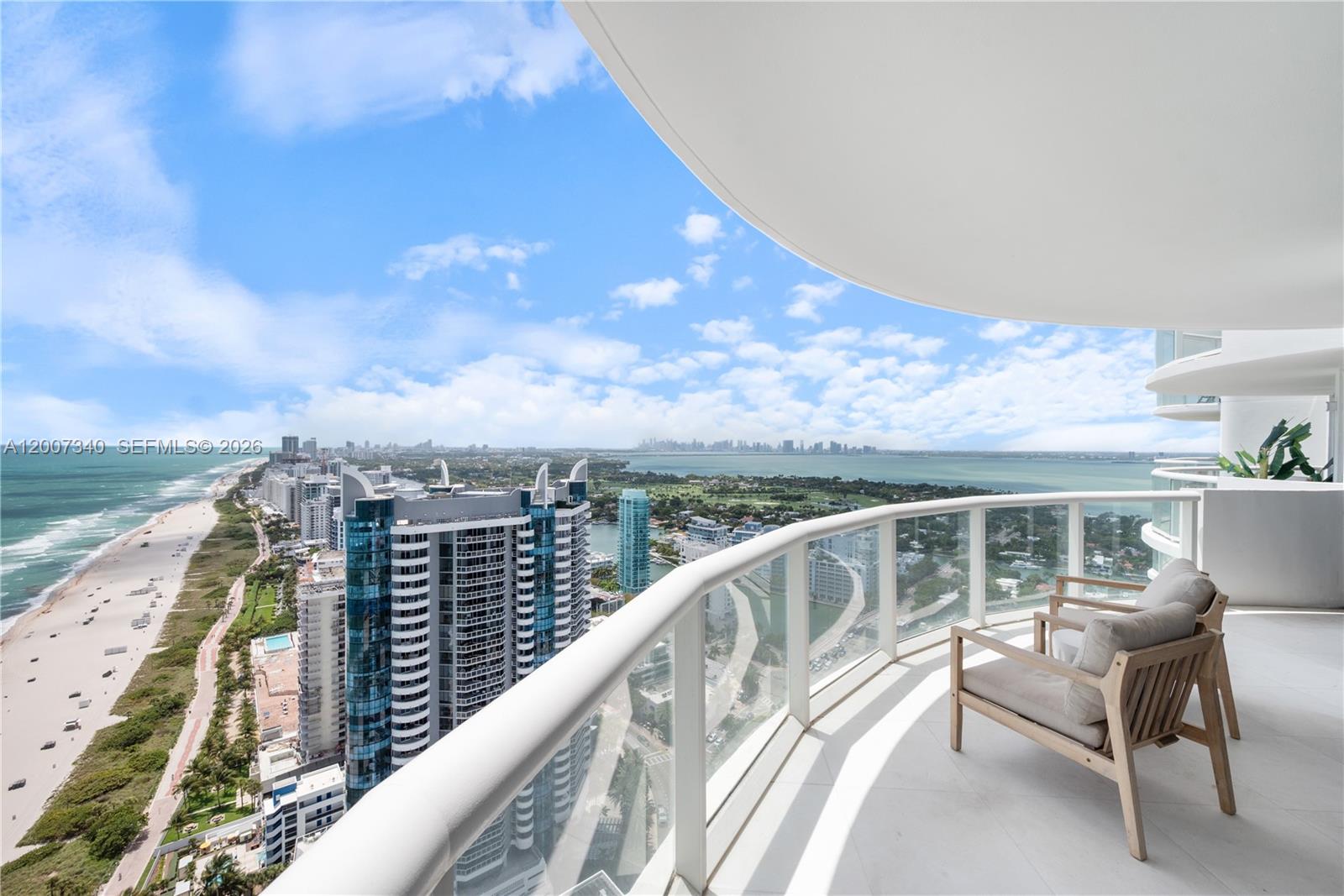 6365 Collins Ave #3904, Miami Beach FL 33141
