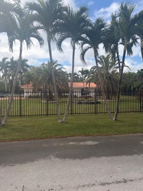 7090 SW 62nd St #0, Miami FL 33143