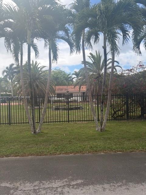 7090 SW 62nd St #0, Miami FL 33143