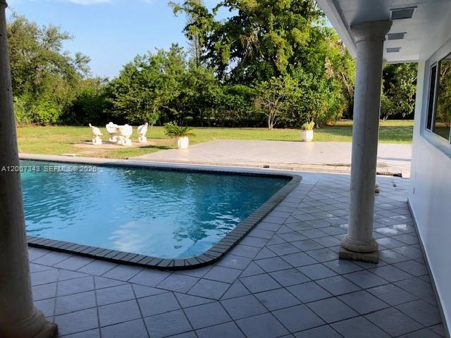 7090 SW 62nd St #0, Miami FL 33143