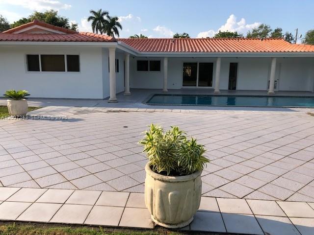 7090 SW 62nd St #0, Miami FL 33143