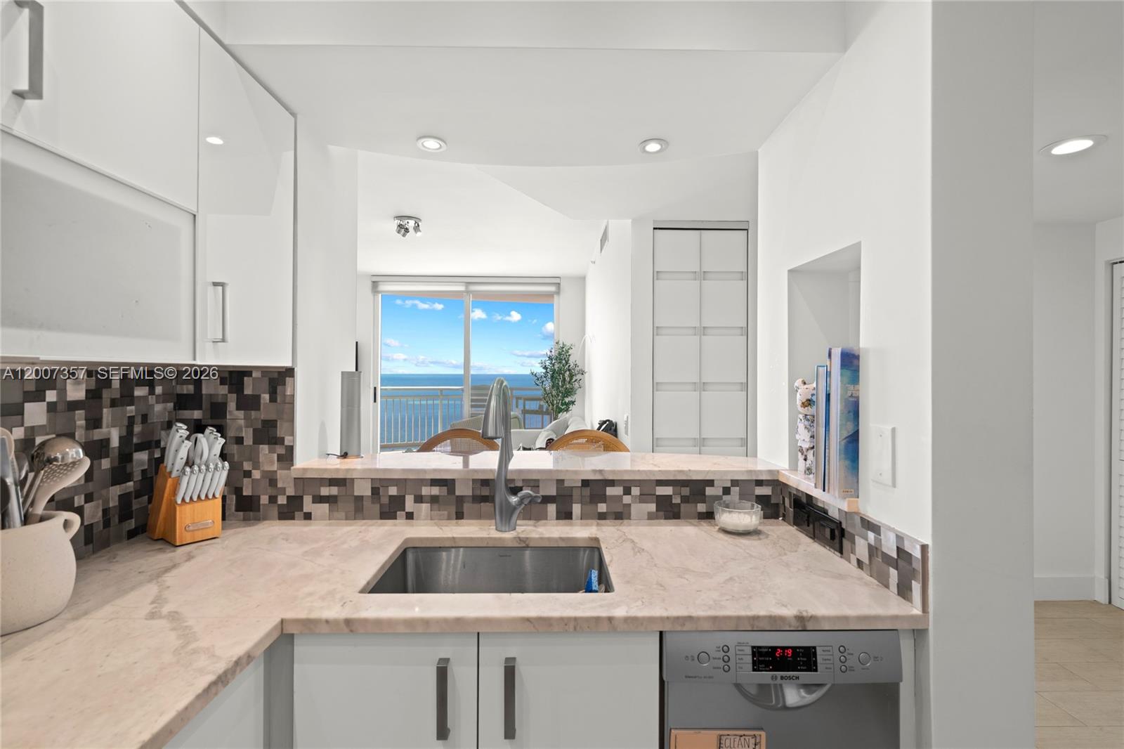 2475 Brickell Ave #2207, Miami FL 33129