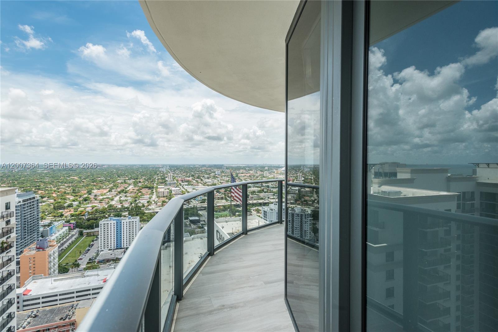 55 SW 9 St #3606, Miami FL 33129