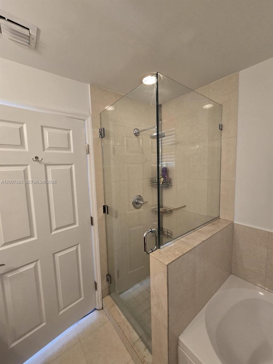 18421 NE 27th Ct, Aventura FL 33160
