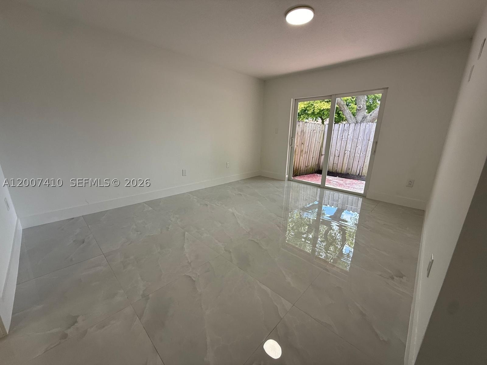 10058 SW 156th Ct, Miami FL 33196