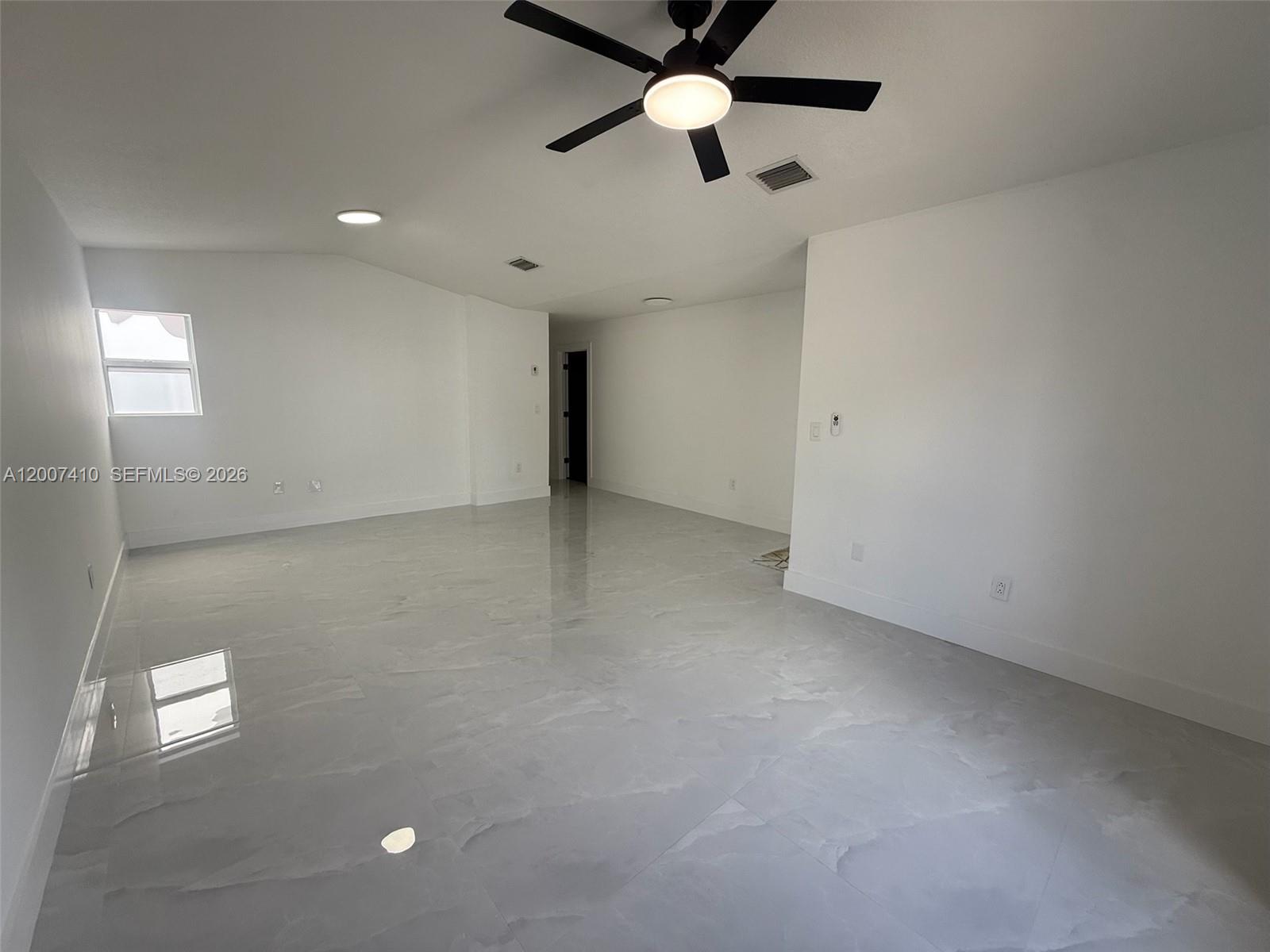 10058 SW 156th Ct, Miami FL 33196