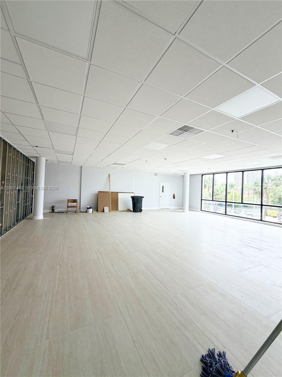 3701 N Country Club Dr #607, Aventura FL 33180