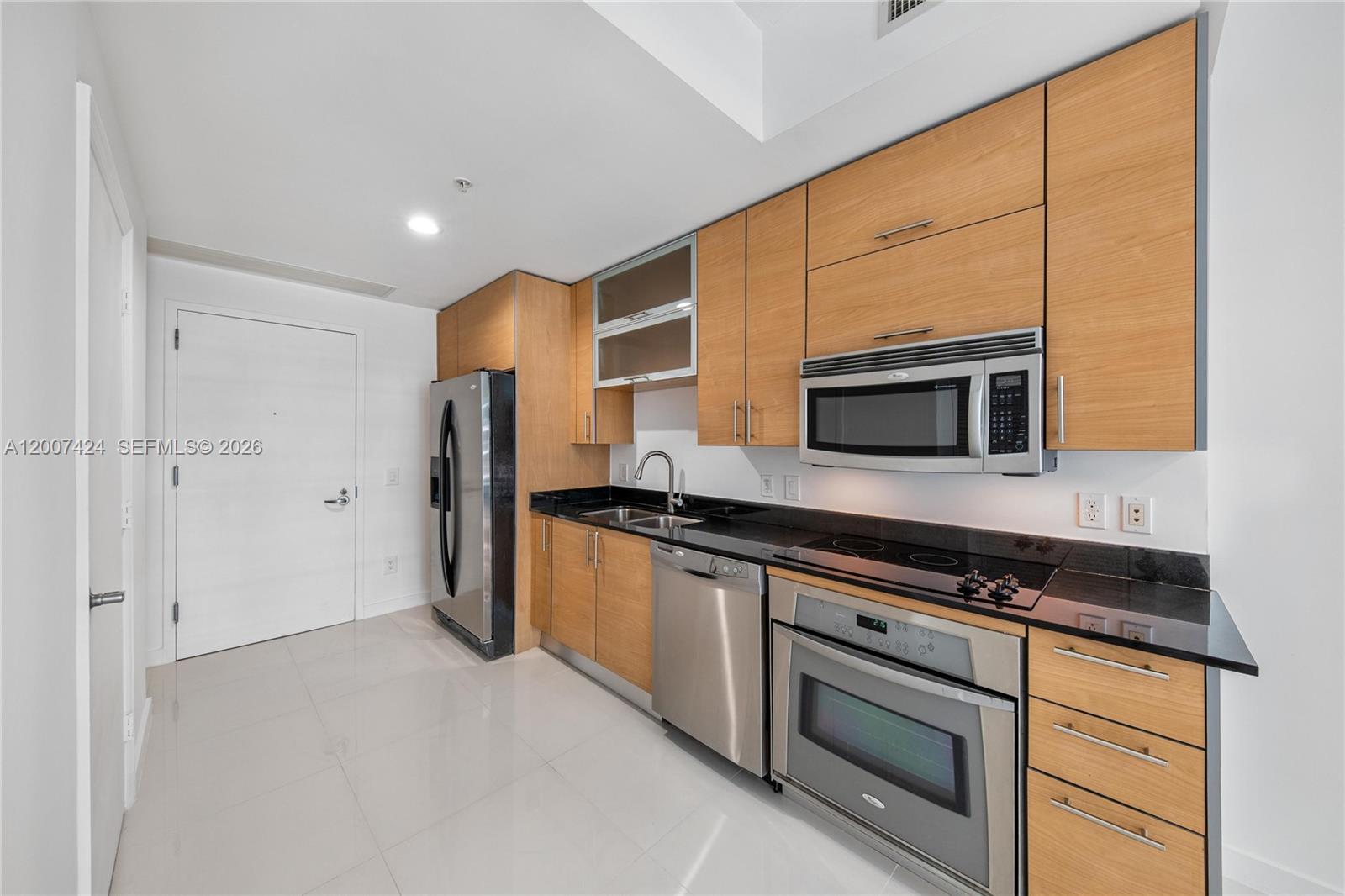 60 SW 13th St #2420, Miami FL 33130