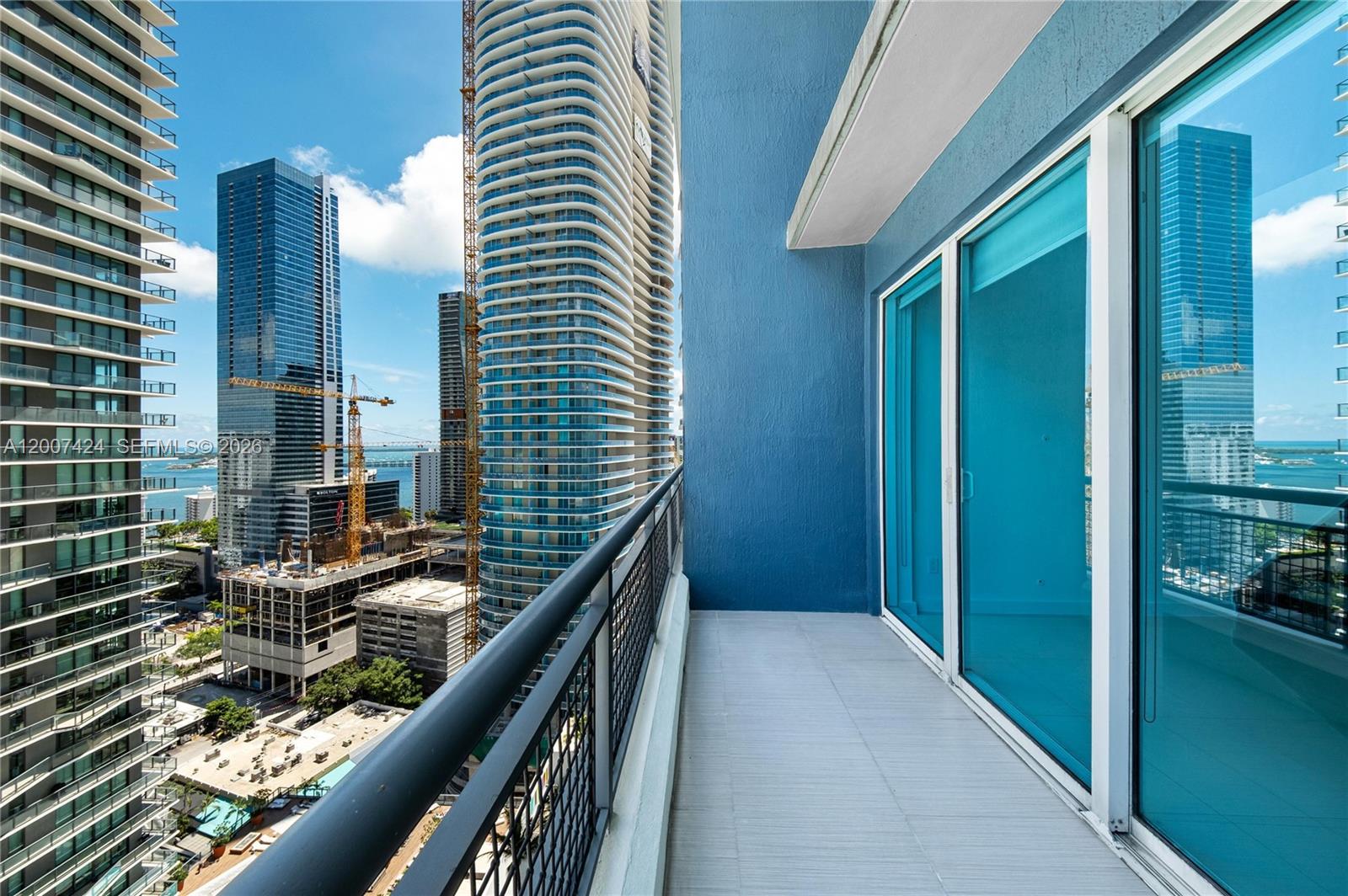 60 SW 13th St #2420, Miami FL 33130