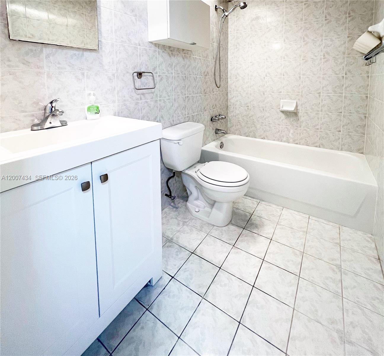 8287 SW 128th St #205, Pinecrest FL 33156
