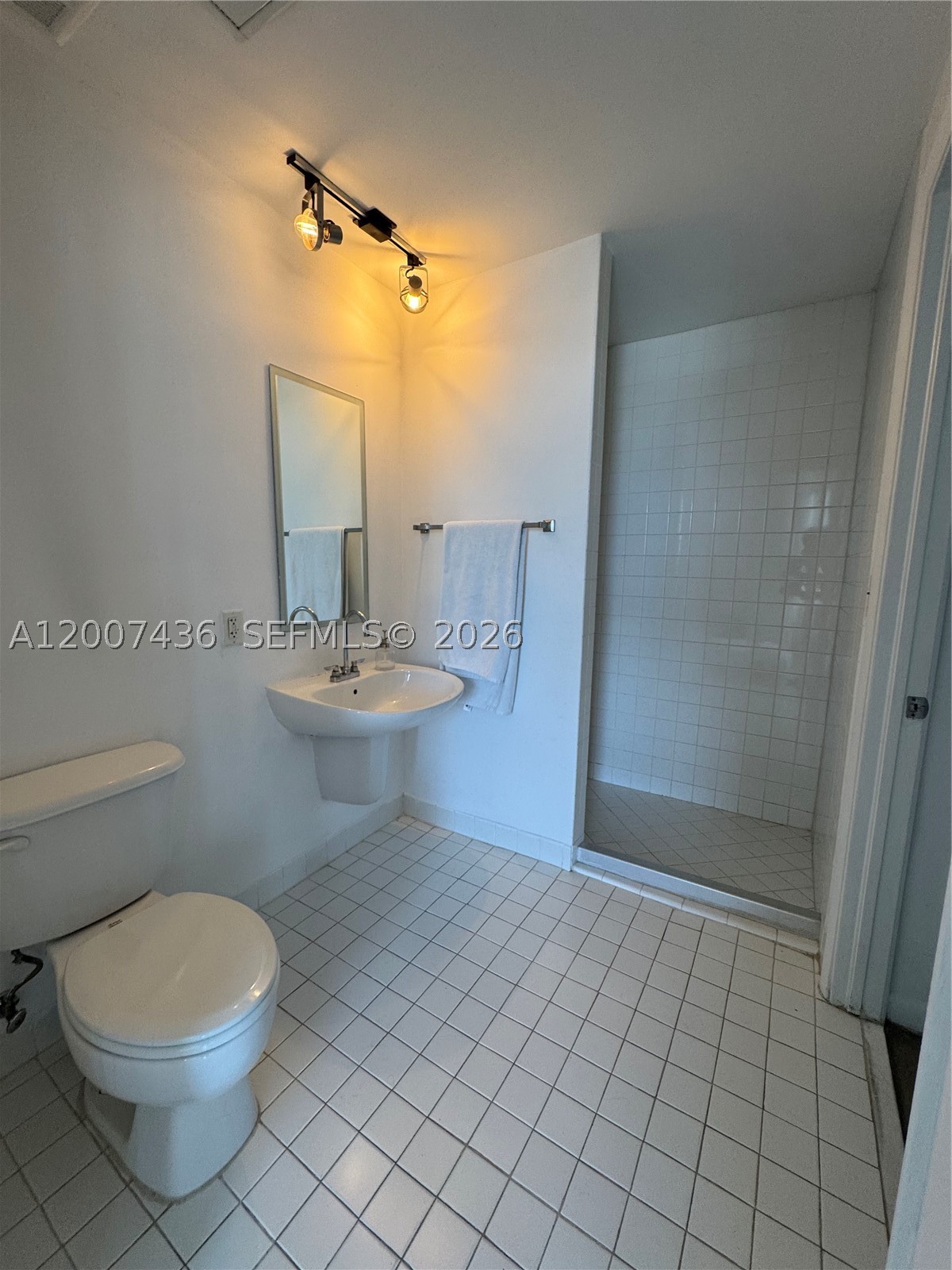 10 SW South River Dr #909, Miami FL 33130