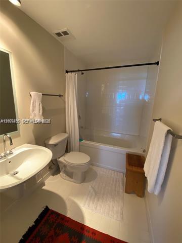 10 SW South River Dr #909, Miami FL 33130