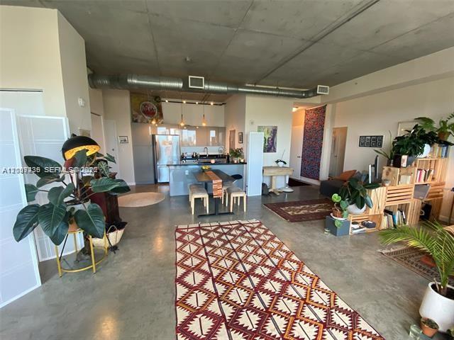 10 SW South River Dr #909, Miami FL 33130