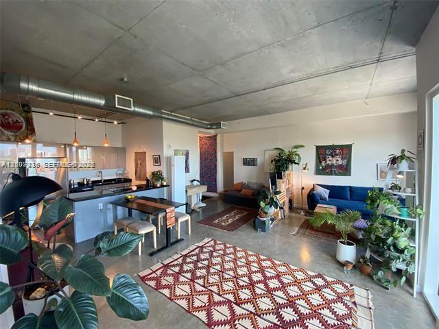 10 SW South River Dr #909, Miami FL 33130